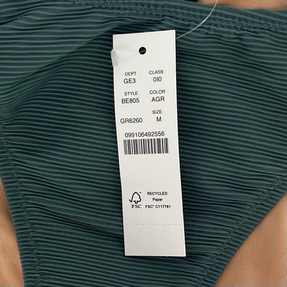 J. Crew Womens Ribbed Cheeky String Bikini Swim Bottom Size M Green Curved Waist - Picture 8 of 8